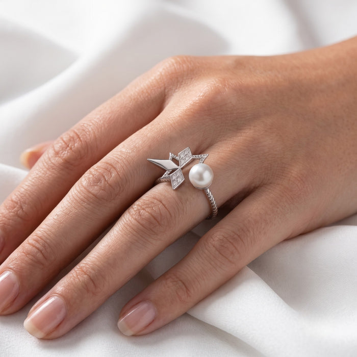 Pearl Star Ring - Carrie K.