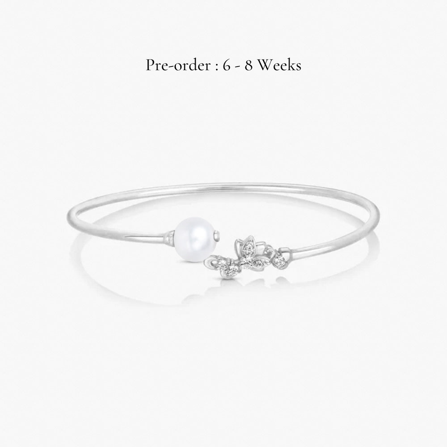 Lotus Pearl Twisty Bangle (18K Gold) - Carrie K.
